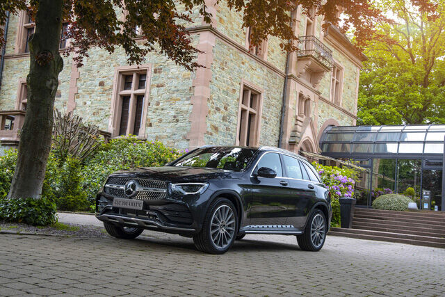 Ra mắt Mercedes-Benz GLC 300 nhập Đức: Giá 2,56 tỷ, tăng giá so với lắp ráp nhưng vẫn rẻ hơn BMW X3 - Ảnh 6.