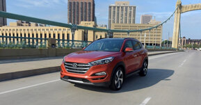 Hyundai Tucson 2017 trình làng với giá từ 22.700 USD