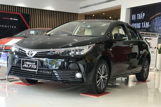 Toyota Corolla Altis và 3 kịch bản lớn tại Việt Nam trước sự vượt mặt của Mazda3 và Kia Cerato - Ảnh 3.