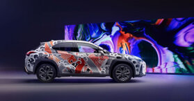 Cận cảnh Lexus UX 2020 phiên bản “cá Koi”: Khi chỉ sơn xe cũng mất hơn... 3 tỷ VNĐ!