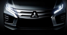 Mitsubishi Pajero Sport 2020 "lộ hàng" trước ngày ra mắt - Hơi thở mạnh mẽ từ người anh em Triton