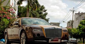 "Rolls-Royce Phantom" made in Việt Nam chính thức được xuất xưởng