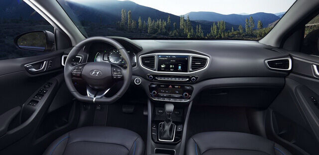 Xe 3 trong 1 Hyundai Ioniq cạnh tranh với Toyota Prius bằng giá 22.200 USD - Ảnh 8.