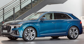 Audi Q8 sở hữu màu sơn Galaxy Blue Metallic thu hút mọi ánh nhìn