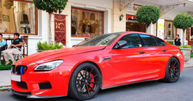 BMW M6 Gran Coupe: "Đối thủ" nặng ký nhất của Porsche Panamera khoe dáng trên phố Sài Gòn