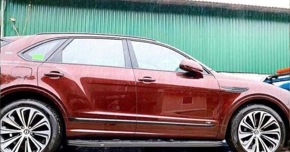 Bentley Bentayga First Edition 2021 đầu tiên tại Việt Nam về tay đại gia xứ Nghệ