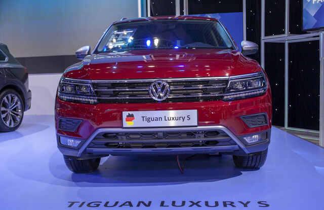 Ra mắt VW Tiguan Allspace Luxury S giá 1,869 tỷ đồng - Xe Đức tiệm cận hạng sang cho khách Việt - Ảnh 2.