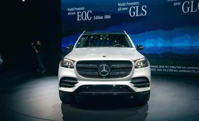 Mercedes-Benz công bố giá khởi điểm GLS 2020: Đắt hơn trước tận 5.000 USD! - Ảnh 1.