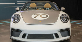 Siêu phẩm Porsche 911 Speedster đầu tiên chào sân Đông Nam Á với giá hơn 14,5 tỷ VNĐ