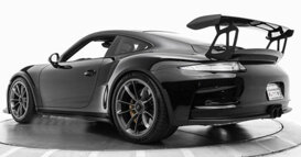 Nâng cấp bằng gói Porsche Exclusive, Porsche 911 GT3 RS có giá tới 8,3 tỷ đồng tại Mỹ