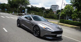 Aston Martin Vanquish màu độc của đại gia Sài thành ra biển trắng