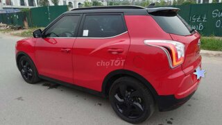 Ssangyong Tivoli 2015 Tự động