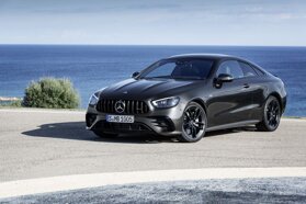 Mercedes-AMG ra mắt E53 Coupe và E53 Convertible 2021