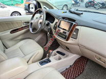 Xe Toyota Innova 2.0V 2016 - 518 Triệu