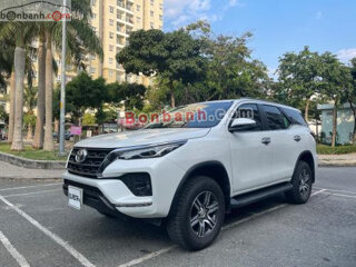 Xe Toyota Fortuner 2.4G 4x2 AT 2021 - 1 Tỷ 50 Triệu