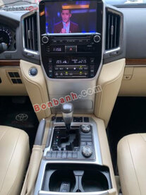 Xe Toyota Land Cruiser VX 4.6 V8 2017 - 3 Tỷ 560 Triệu