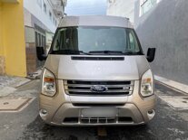 Ford Transit Luxury bản cao cấp