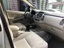 Toyota Innova 2012 Tự động