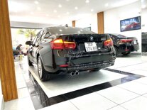 BMW 3 Series  320i model 2018 Xe chuẩn 3 vạn