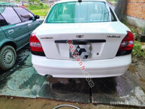 Xe Daewoo Nubira II 1.6 2002 - 75 Triệu