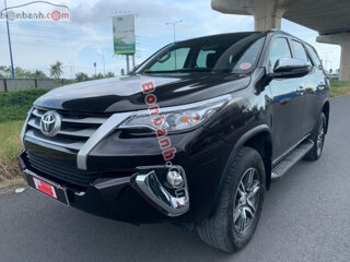 Xe Toyota Fortuner 2.4G 4x2 MT 2020 - 940 Triệu