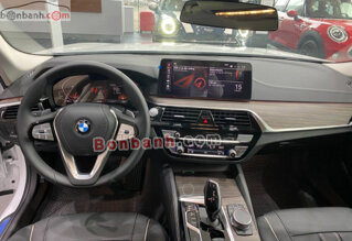 Xe BMW 5 Series 520i Luxury 2022 - 2 Tỷ 374 Triệu