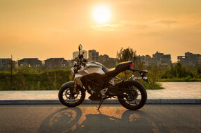 [ĐÁNH GIÁ XE] Honda CB300R 2020 - Trẻ trung, năng động