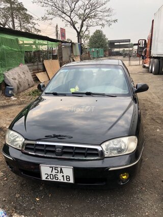 Kia spectra 1.6 màu đen