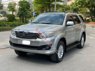 Xe Toyota Fortuner 2.7V 4x4 AT 2012 - 485 Triệu