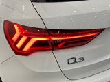 Audi Q3 model 2020 siêu lướt 3.000km, trắng/nâu