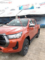 Xe Toyota Hilux 2.4L 4x2 AT 2021 - 682 Triệu