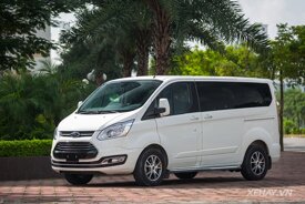 Đánh giá xe Ford Tourneo Titanium 2019 - Sẵn sàng đi muôn nơi