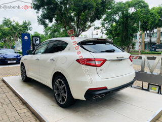 Xe Maserati Levante 3.0 V6 2019 - 5 Tỷ 562 Triệu