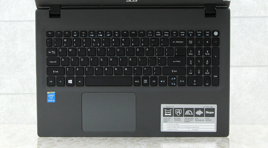 Acer Aspire E5 573 i3 5005U/4GB/500GB/Win 10