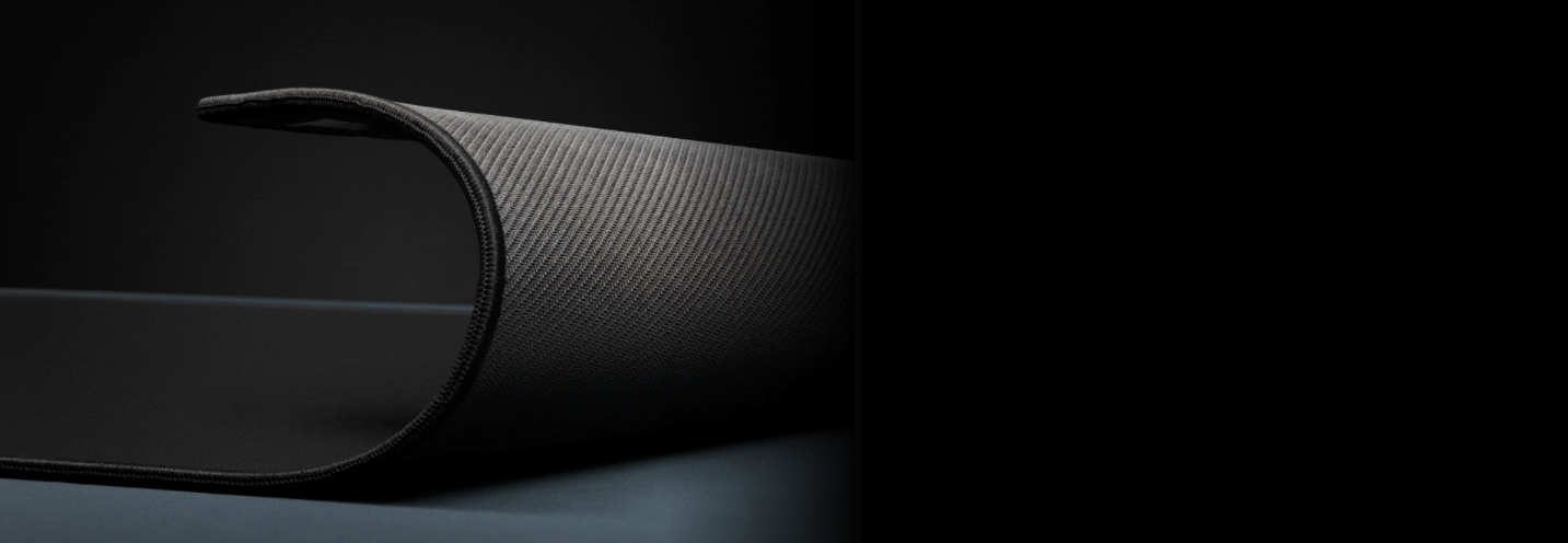 Bàn di chuột Corsair MM350 PRO Extended XL Black/CH-9413770-WW (930 x 400 x 4mm) có đế cao su chống trượt chắc chắn