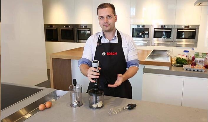 Máy xay cầm tay Bosch MSM67160