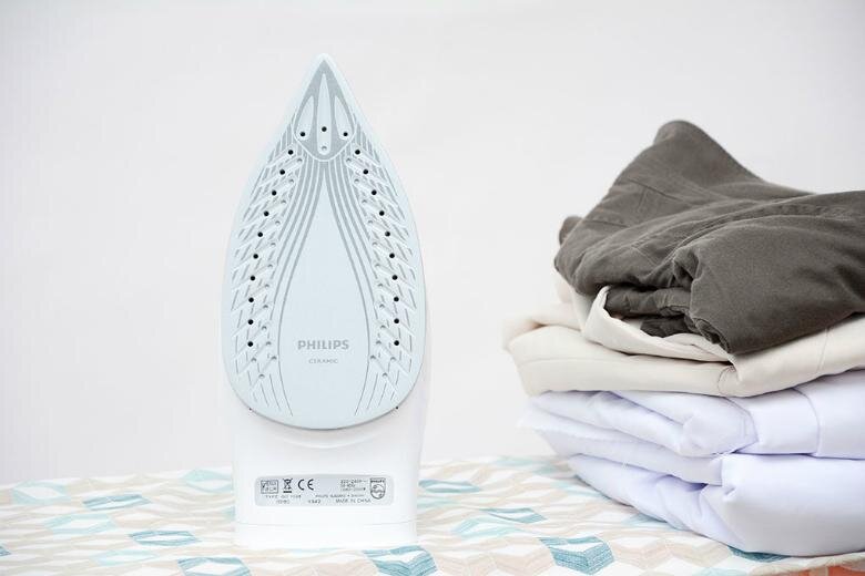 Bàn ủi hơi nước Philips GC1028 Bàn ủi hơi nước Philips GC1028