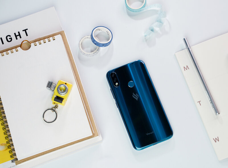 Điện thoại Vsmart Joy 2  - 2GB RAM, 32GB, 6.2 inch