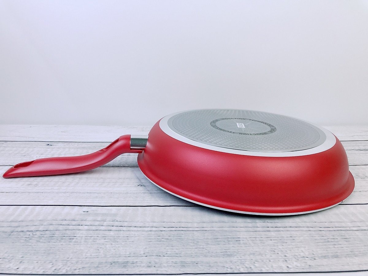 Chảo dùng cho bếp từ Chảo bếp từ