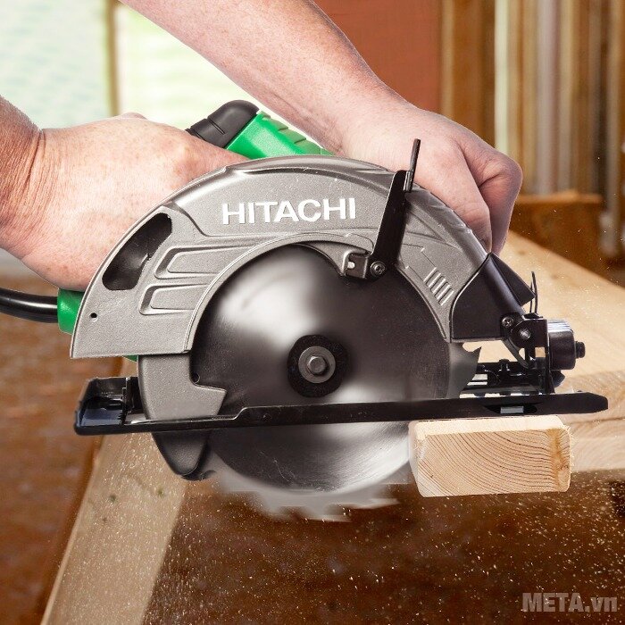 Máy cắt đĩa 1710W Hitachi C7ST