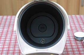 Bình thủy điện Panasonic NC-EG3000CSY - 3 Lít