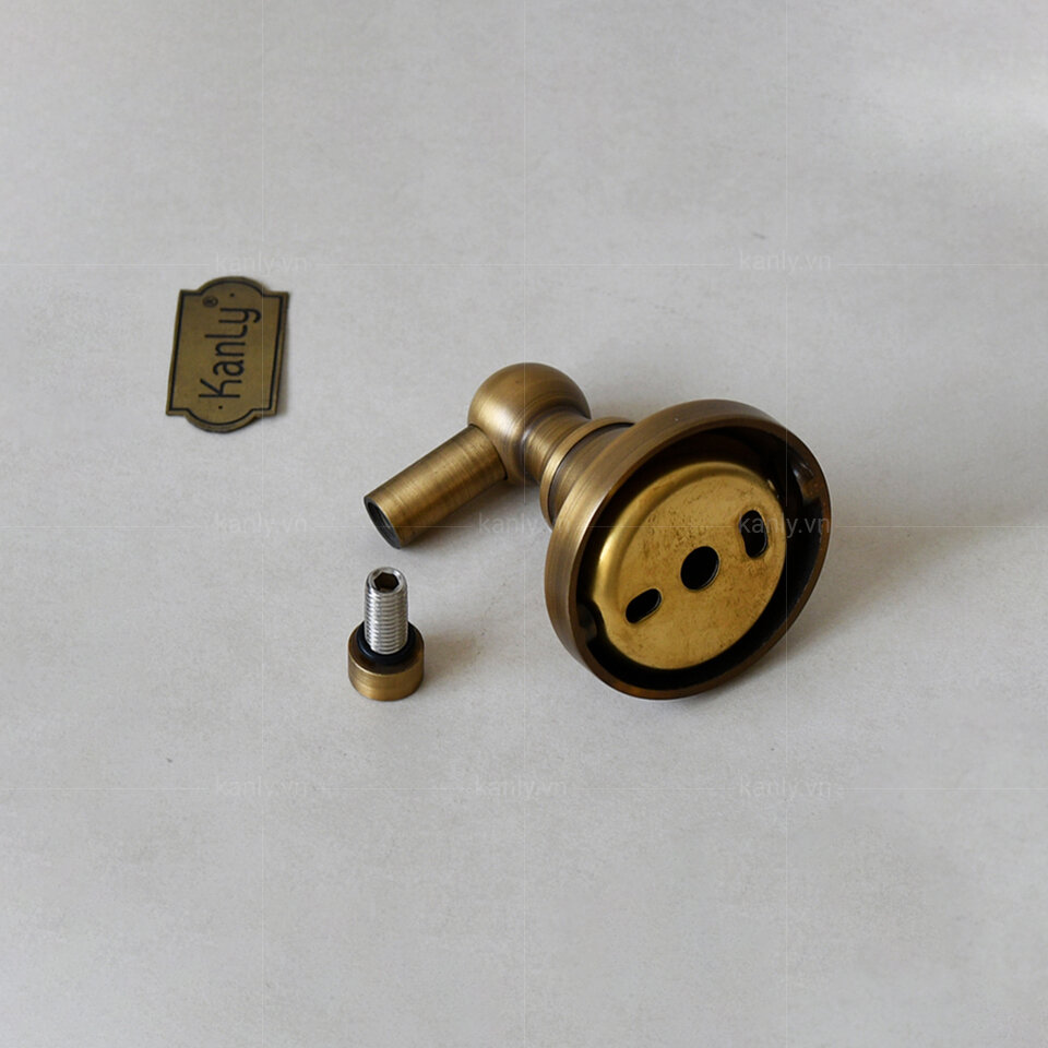 ke-my-pham-phong-tam-bang-dong-kanly-gck14