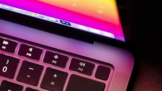 TouchID MacBook Air M1 16gb