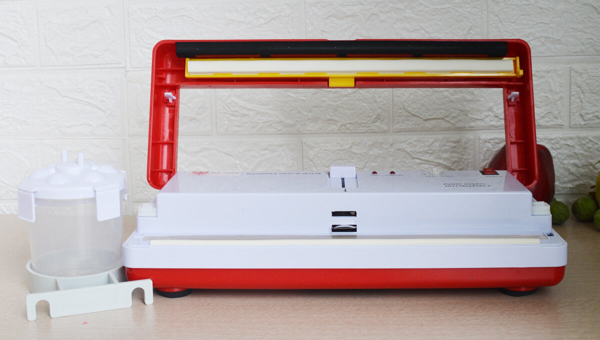 Máy hút chân không DZ300B