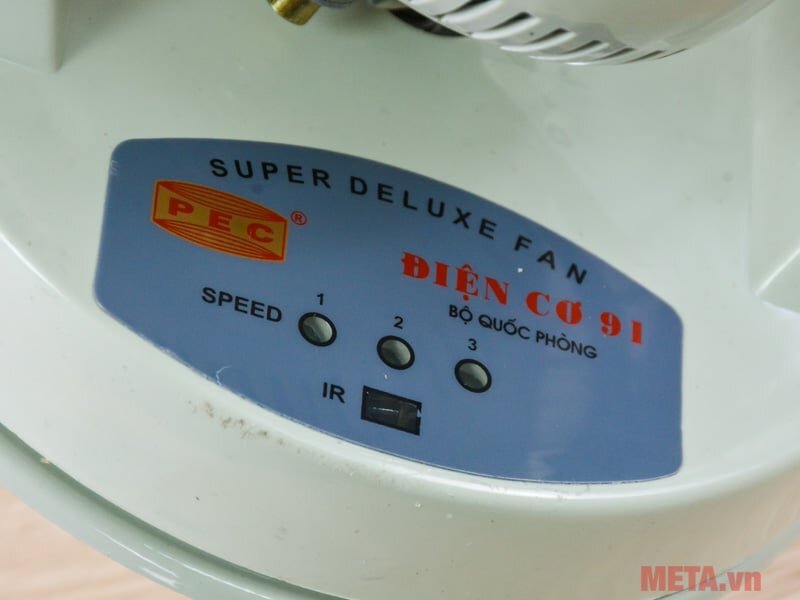 Điều khiển 3 tốc độ Quạt đảo trần Điện Cơ 91 QĐT-450ĐK