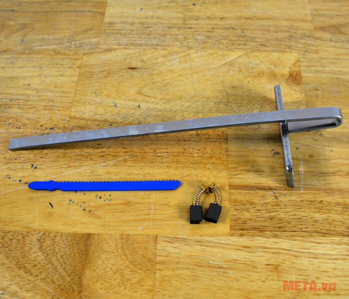 Máy cưa lọng Total TS205656