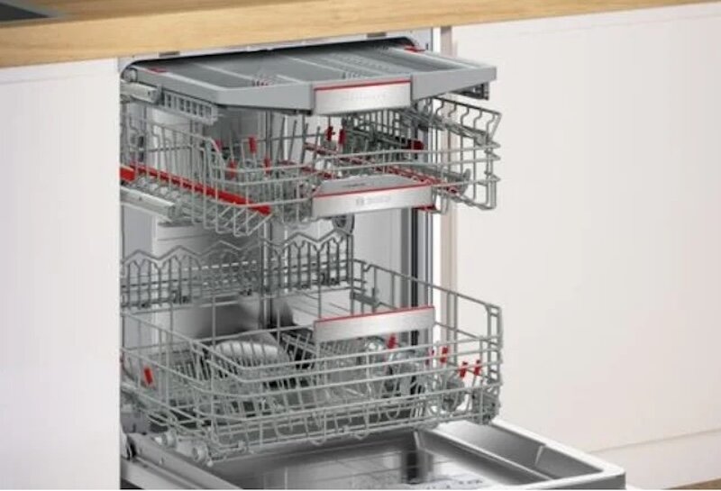 Máy rửa bát âm tủ Bosch SMV8YCX02E sở hữu 3 giàn rửa rộng rãi