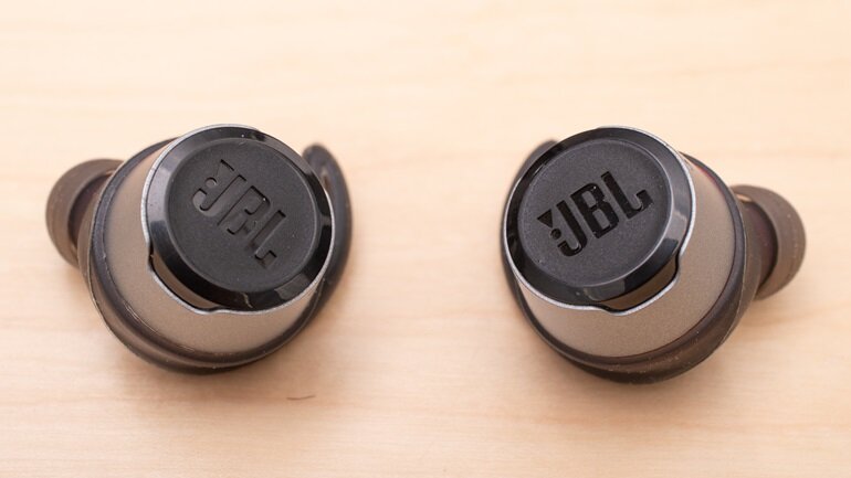 Tai nghe không dây JBL Reflect Flow