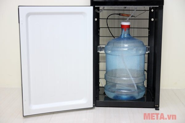 Cây nước nóng lạnh kết hợp với bàn pha trà, cà phê FujiE WD3000C