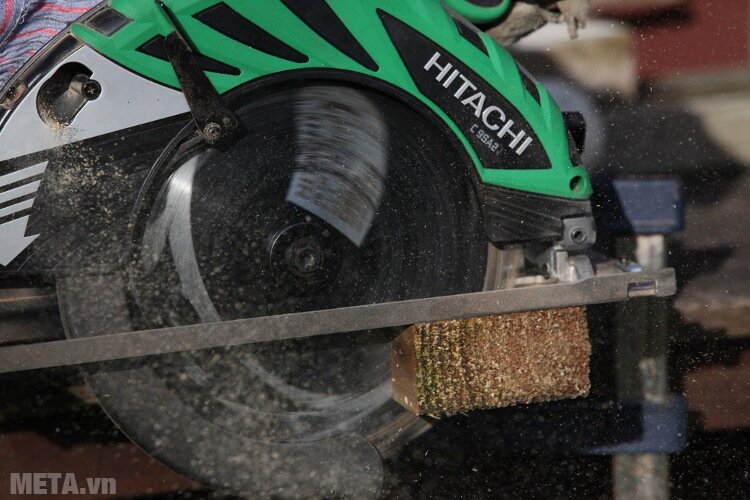 Máy cưa gỗ 2000W Hitachi C9SA2